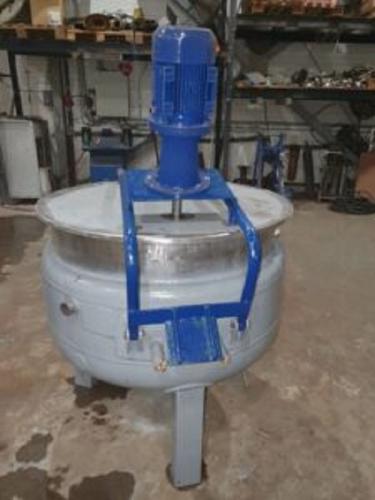 Продается Емкость нержавеющая, объем — 0,35 куб.м.